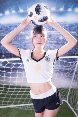 前曼城名将女友海伦